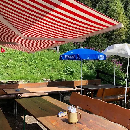 Berghaus Laubbargli Penzion *